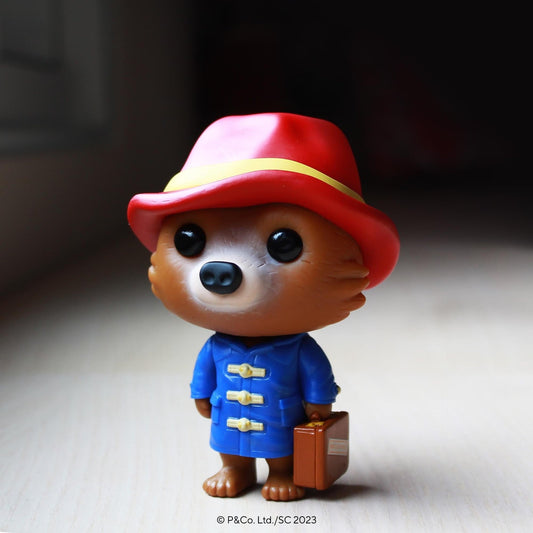 Paddington mit Koffer