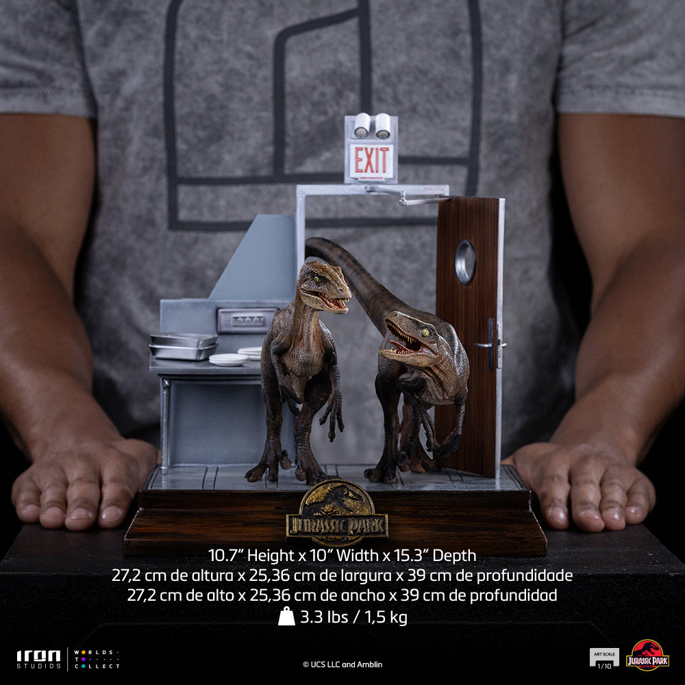 Statue Raptors at the Kitchen's Door - Jurassic Park - Art Scale 1/10 - Jurassic World