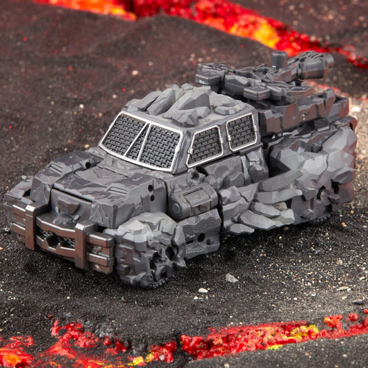 Magneous – United Deluxe Class Infernac Universe