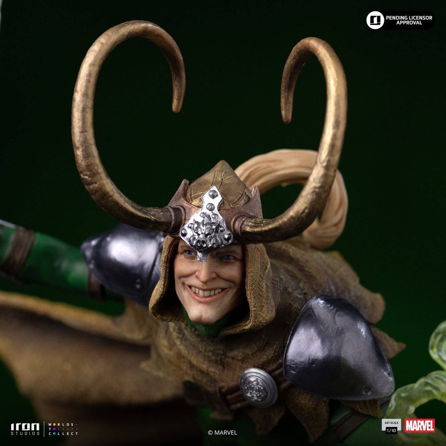 Loki Laufeyson Statue - Marvel Comics - Art Scale 1/10