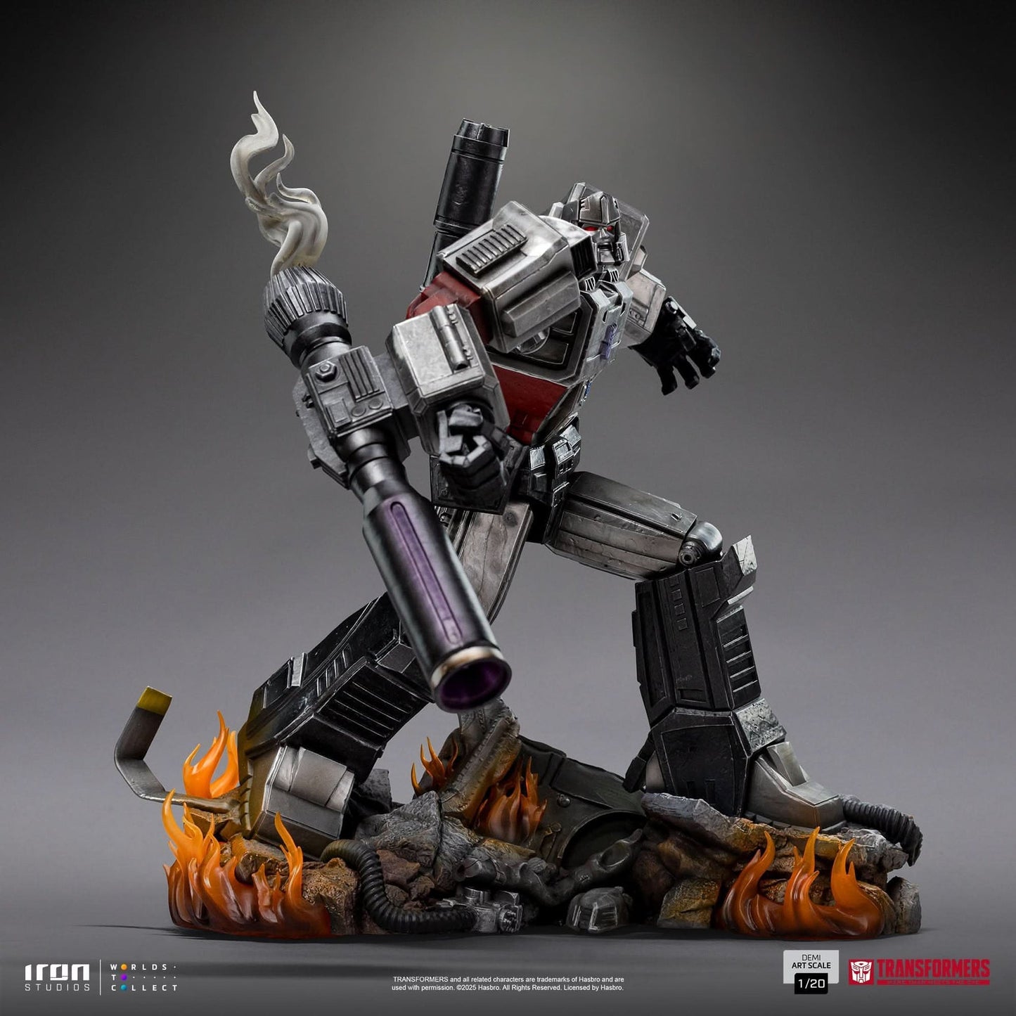 Megatron Statue - Transformers - 1/20 Scale