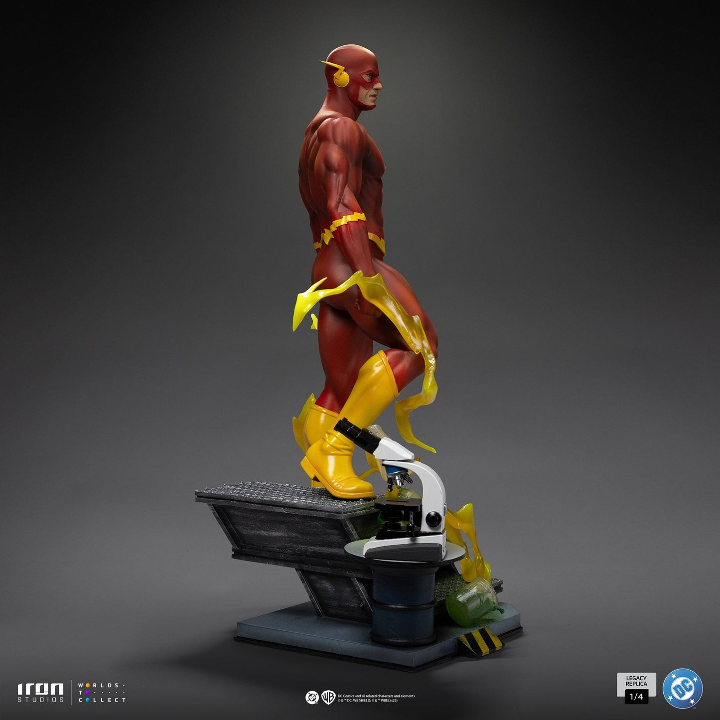 Flash Statue - DC Comics - Legacy Replica 1/4