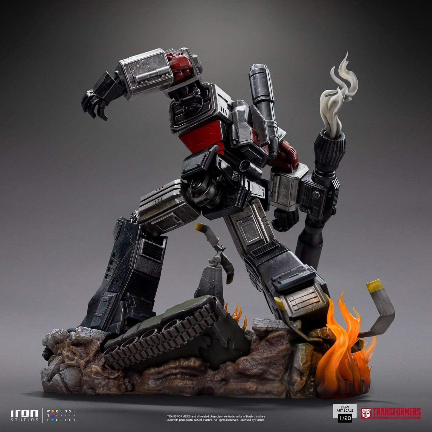 Megatron Statue - Transformers - 1/20 Scale