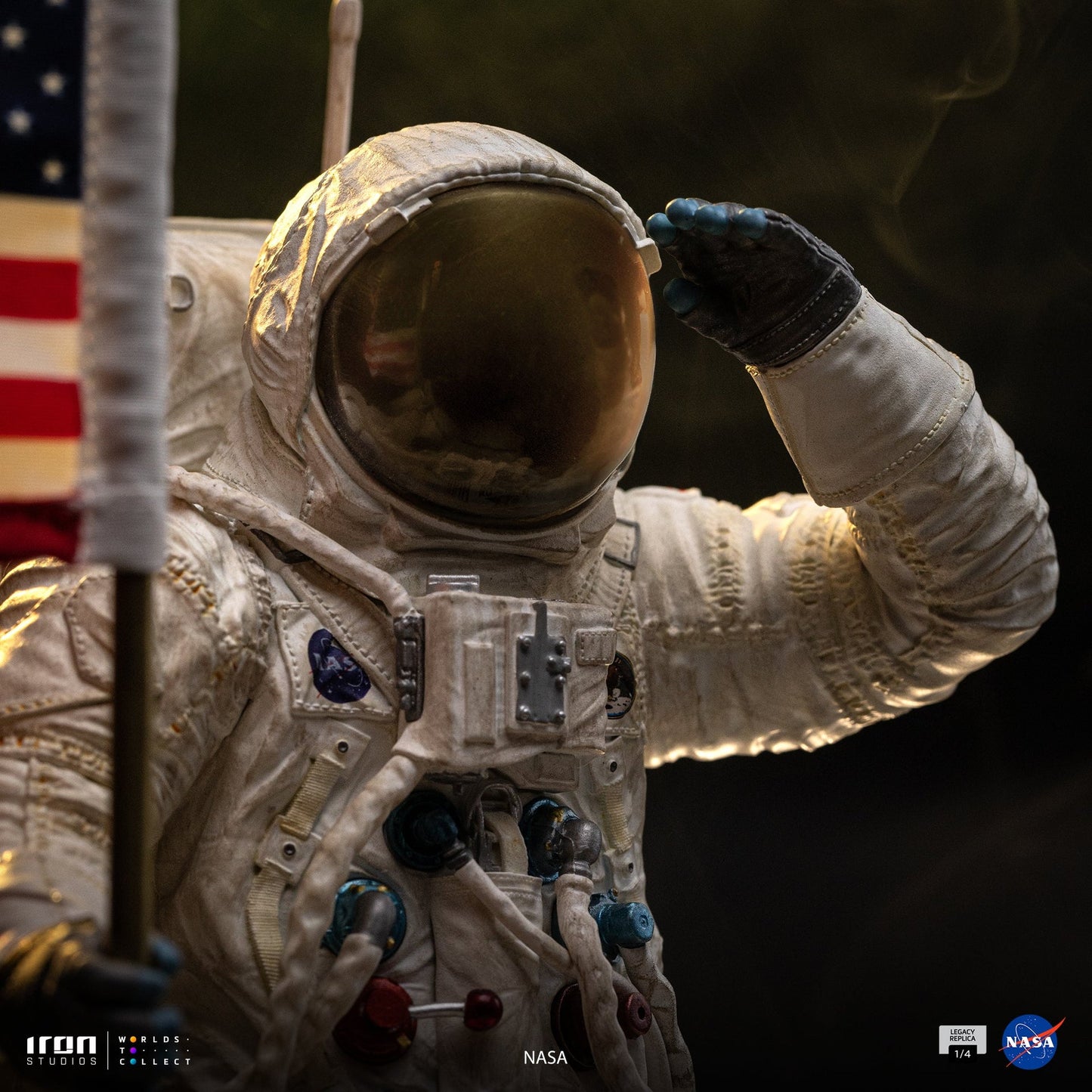 Statue Apollo 11 Astronaut - Nasa - Legacy Replica 1/4