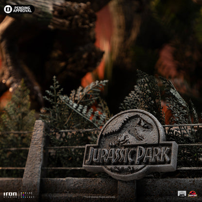 T-Rex Chase Statue - Jurassic Park - Demi Art Scale 1/20