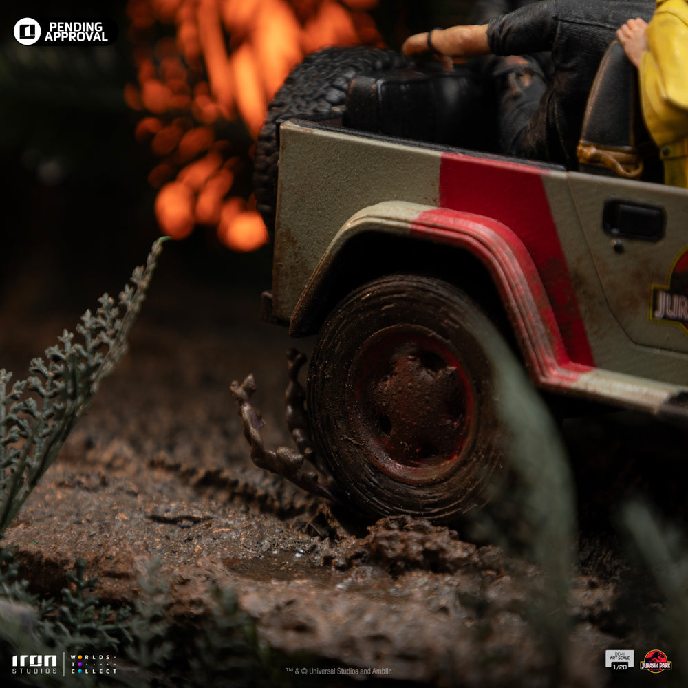 T-Rex Chase Statue - Jurassic Park - Demi Art Scale 1/20