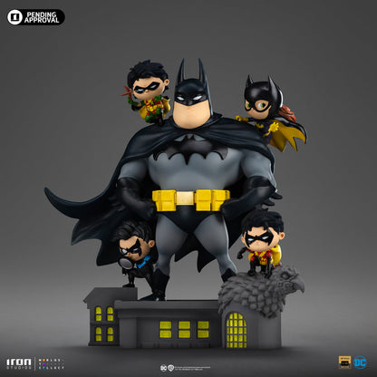 Batman Family Statue - DC Comics - Animated Icons