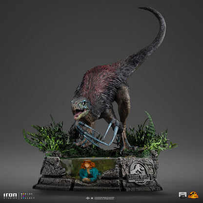 Therizinosaurus Statue - Jurassic World: Dominion - Half Scale 1/20