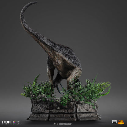 Therizinosaurus Statue - Jurassic World: Dominion - Half Scale 1/20