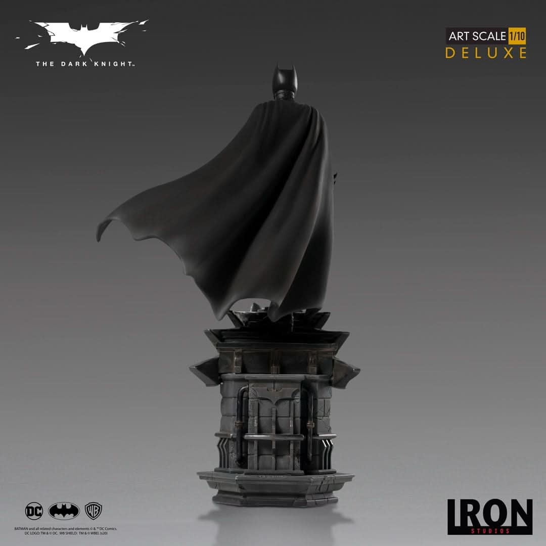 Statue Batman Deluxe – The Dark Knight – Art Scale 1/10 – DC Comics