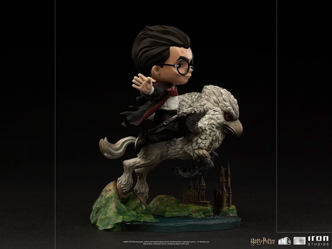 Harry Potter and Buckbeak Figurine - Harry Potter - Mini Co.