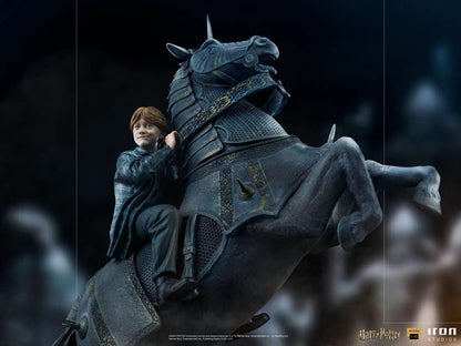 Ron Weasley Statue at the Wizard Chess - Harry Potter - Art Scale 1/10