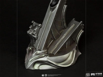 Superman Black Suit Statue - Justice League - Art Scale 1/10
