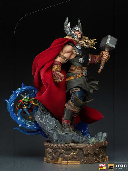 Thor Unleashed Statue - Marvel Comics - Art Scale 1/10