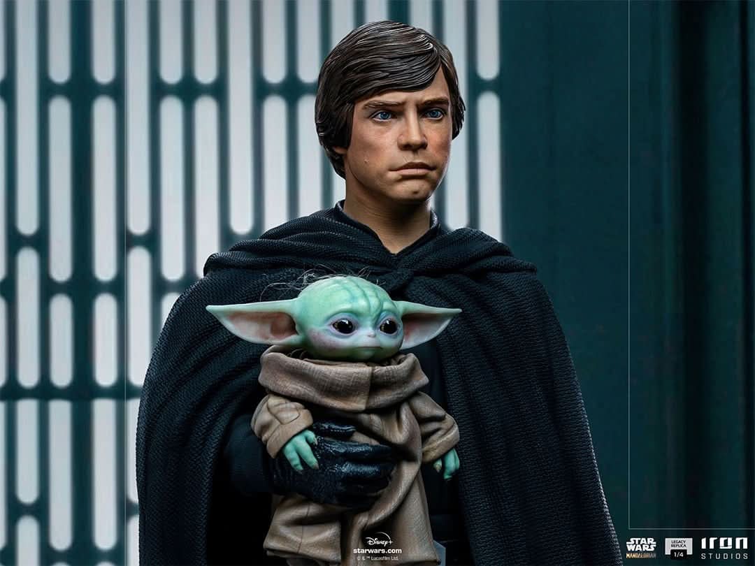 Luke Skywalker, R2-D2 and Grogu Statue - Star Wars: The Mandalorian - Legacy Replica 1/4