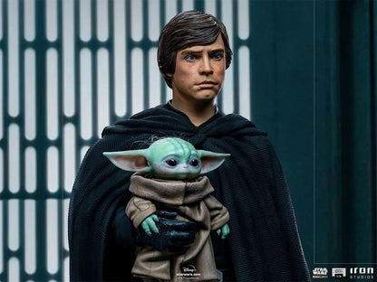 Luke Skywalker, R2-D2 and Grogu Statue - Star Wars: The Mandalorian - Legacy Replica 1/4