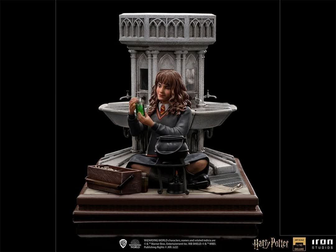 Hermione Granger Polyjuice Version Deluxe Statue - Harry Potter - Art Scale 1/10