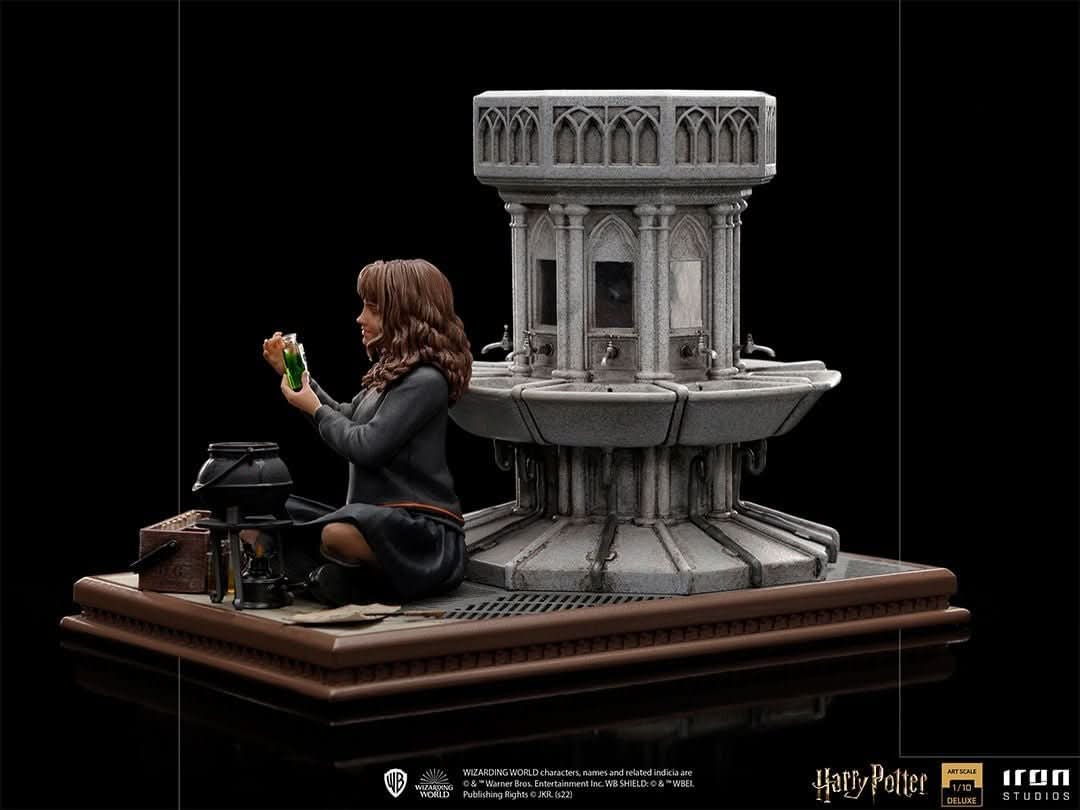 Hermione Granger Polyjuice Version Deluxe Statue - Harry Potter - Art Scale 1/10