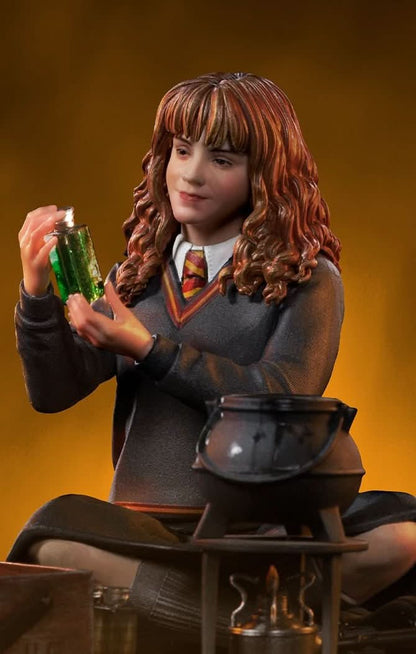 Hermione Granger Polyjuice Statue - Harry Potter - Art Scale 1/10