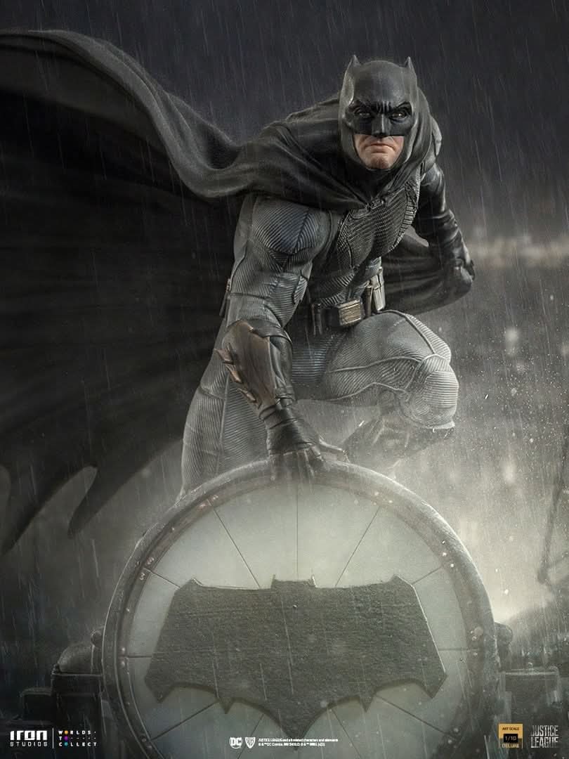 Batman on Batsignal Statue - Zack Snyder's Justice League - Art Scale 1/10