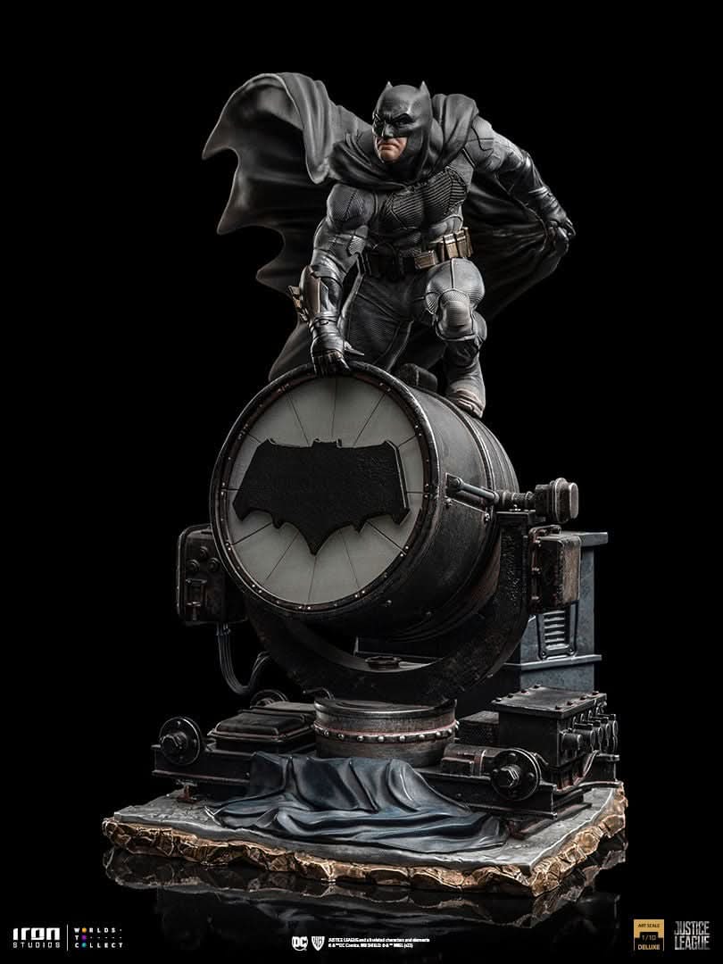 Batman on Batsignal Statue - Zack Snyder's Justice League - Art Scale 1/10