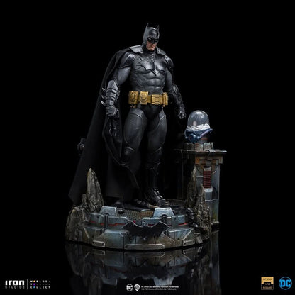 Batman Unleashed Statue - DC Comics - Art Scale 1/10