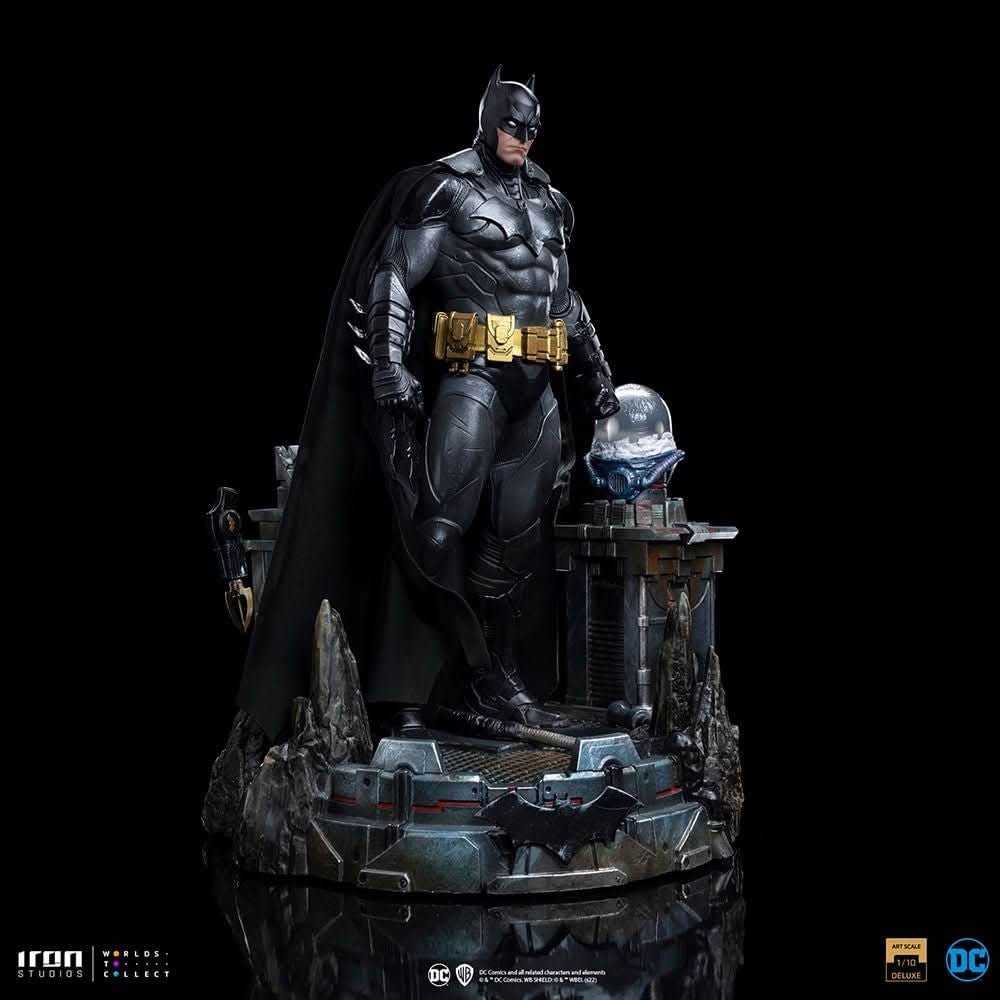 Batman Unleashed Statue - DC Comics - Art Scale 1/10