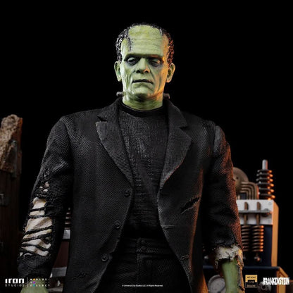 Statue Frankenstein's Monster Deluxe - Universal Monsters - Art Scale 1/10