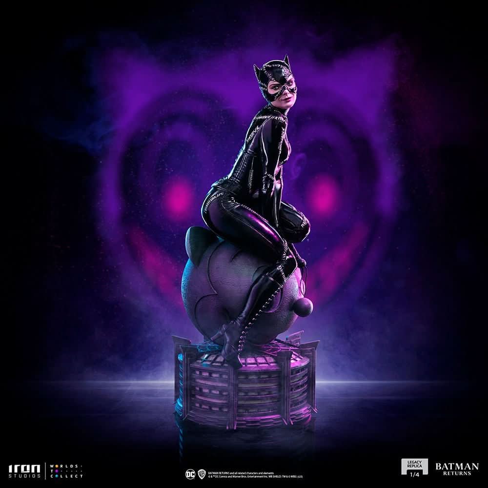 Catwoman Statue - Batman Returns - Legacy Replica 1/4 - DC Comics