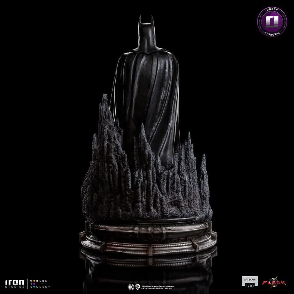 Batman Statue - The Flash Movie - Art Scale 1/10 - DC Comics