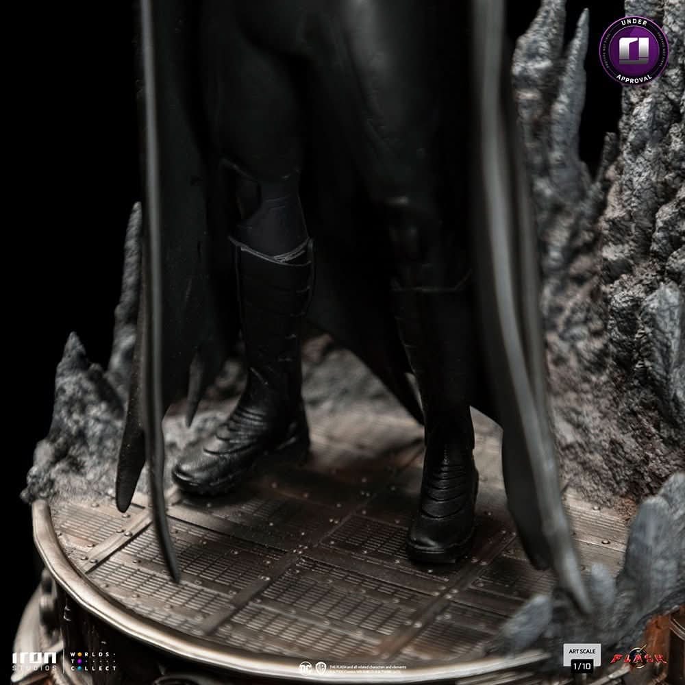 Batman Statue - The Flash Movie - Art Scale 1/10 - DC Comics