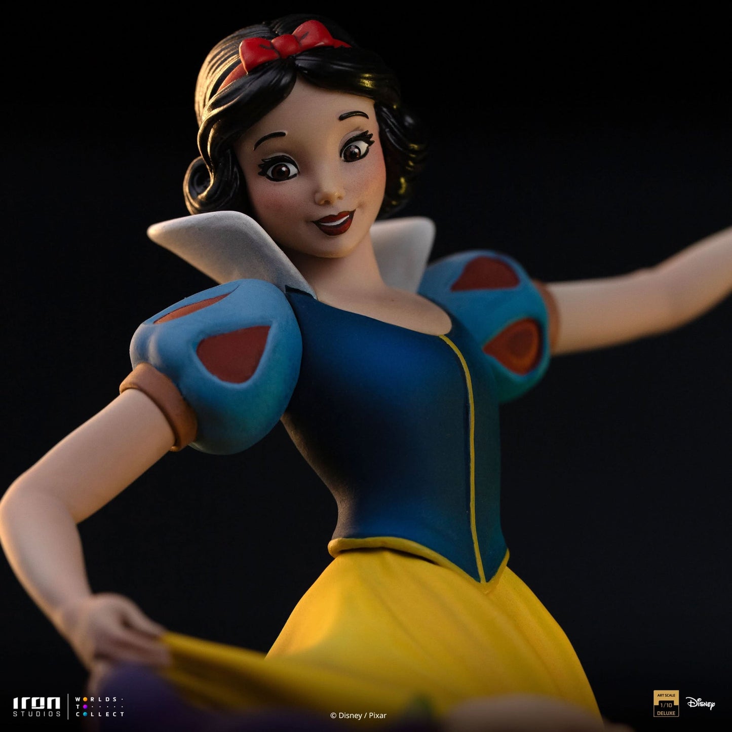 Snow White Deluxe Statue - Snow White and the Seven Dwarfs - Art Scale 1/10 - Disney Classics