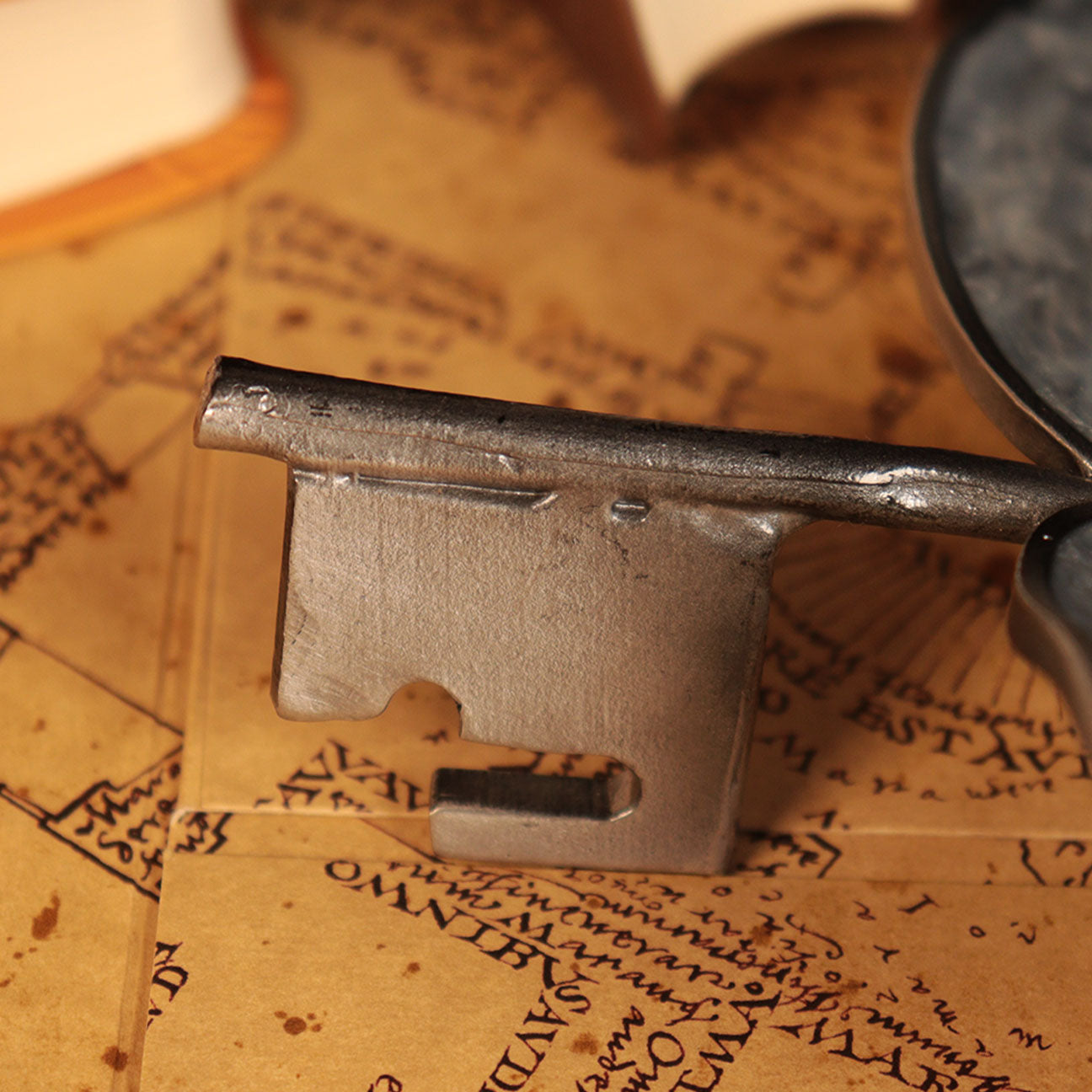 Réplique collector Harry Potter - Professor Flitwick Enchanted Key