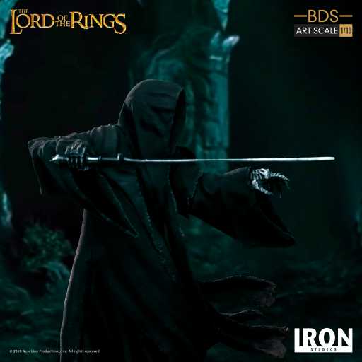 Statue Angreifender Nazgul - Herr der Ringe - Art Scale 1/10 - Die Gefährten des Rings