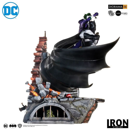 Batman Vs Joker Statue - DC Comics By Ivan Reis - 1/6 Battle Diorama