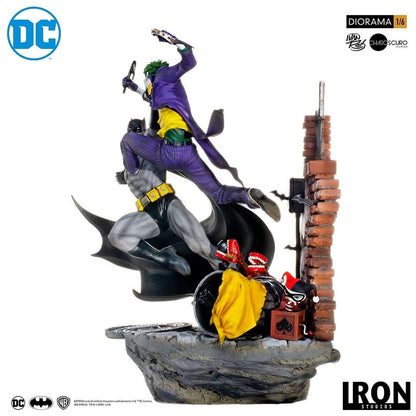 Batman Vs Joker Statue - DC Comics By Ivan Reis - 1/6 Battle Diorama