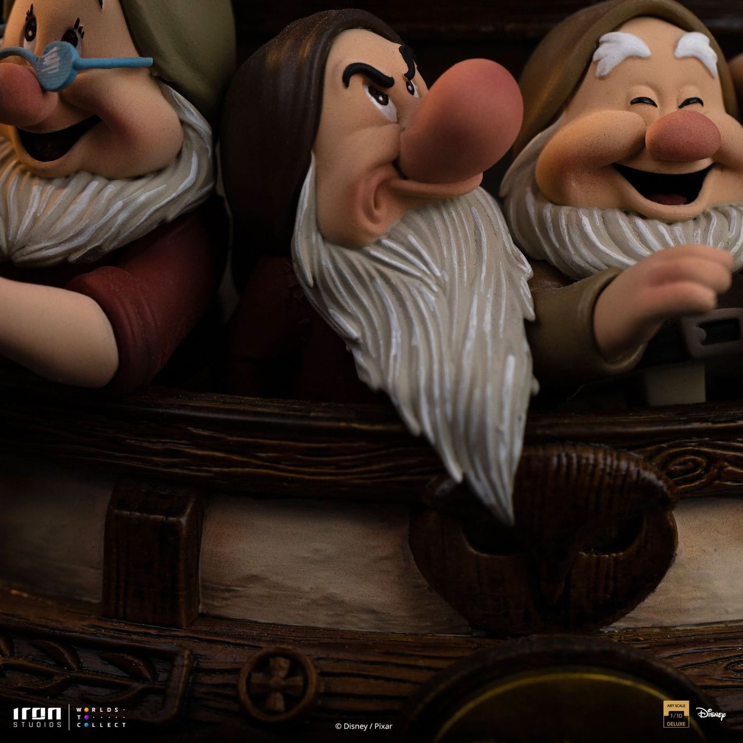 Snow White Deluxe Statue - Snow White and the Seven Dwarfs - Art Scale 1/10 - Disney Classics