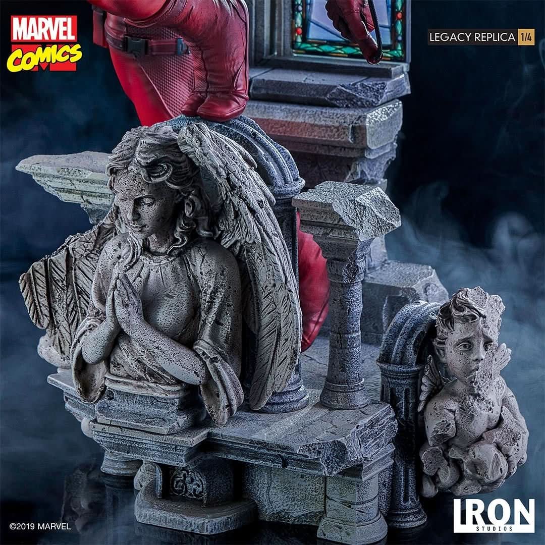 Daredevil Statue - Marvel Comics - Legacy Replica 1/4