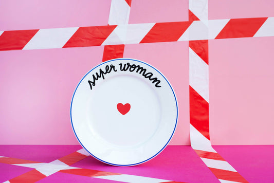 FAMILY HAS A BLAST Teller - Super Woman