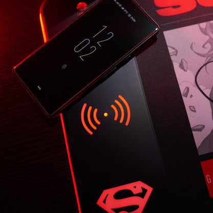 Superman – Übergroße Gaming-Matte und mobiles Ladegerät
