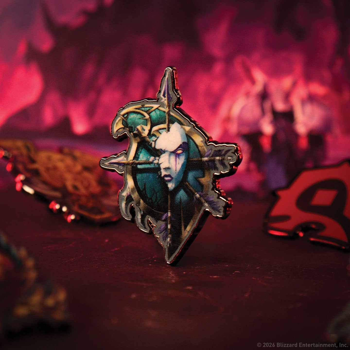 Display de 12 blind boxes World of Warcraft Horde - pin’s mystère - mise en situation 2