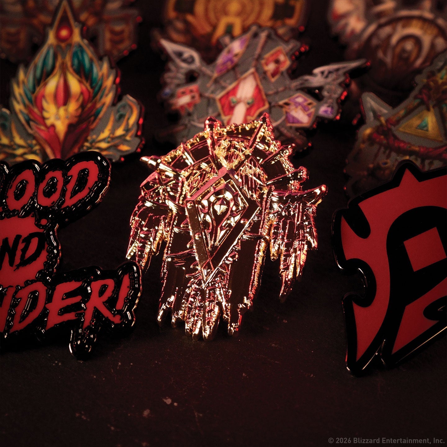Display de 12 blind boxes World of Warcraft Horde - pin’s mystère - mise en situation 7