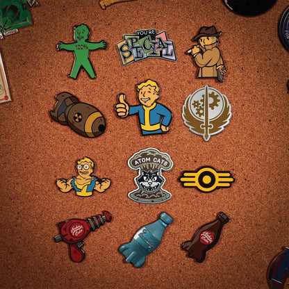 Display de 12 blind boxes Fallout - pin’s mystère Volume 2 - mise en situation 1