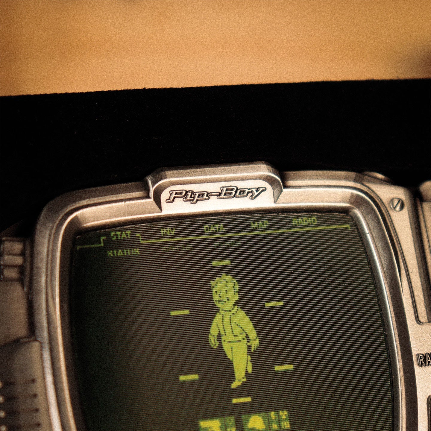 Objet collector Fallout - Pip-Boy Lenticular Ingot - Health VariantLObjet collector Fallout - Pip-Boy Lenticular Ingot - Health VariantiObjet collector Fallout - Pip-Boy Lenticular Ingot - Health VariantnObjet collector Fallout - Pip-Boy Lenticular Ingot - Health VariantgObjet collector Fallout - Pip-Boy Lenticular Ingot - Health VariantoObjet collector Fallout - Pip-Boy Lenticular Ingot - Health VarianttObjet collector Fallout - Pip-Boy Lenticular Ingot - Health Variant Objet collector Fallout - Pip-Boy Le