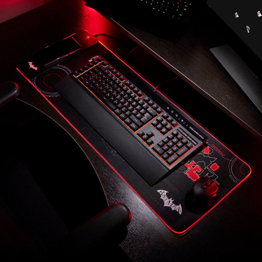 Giant Playmat and Mobile Phone Charger - Batman Arkham