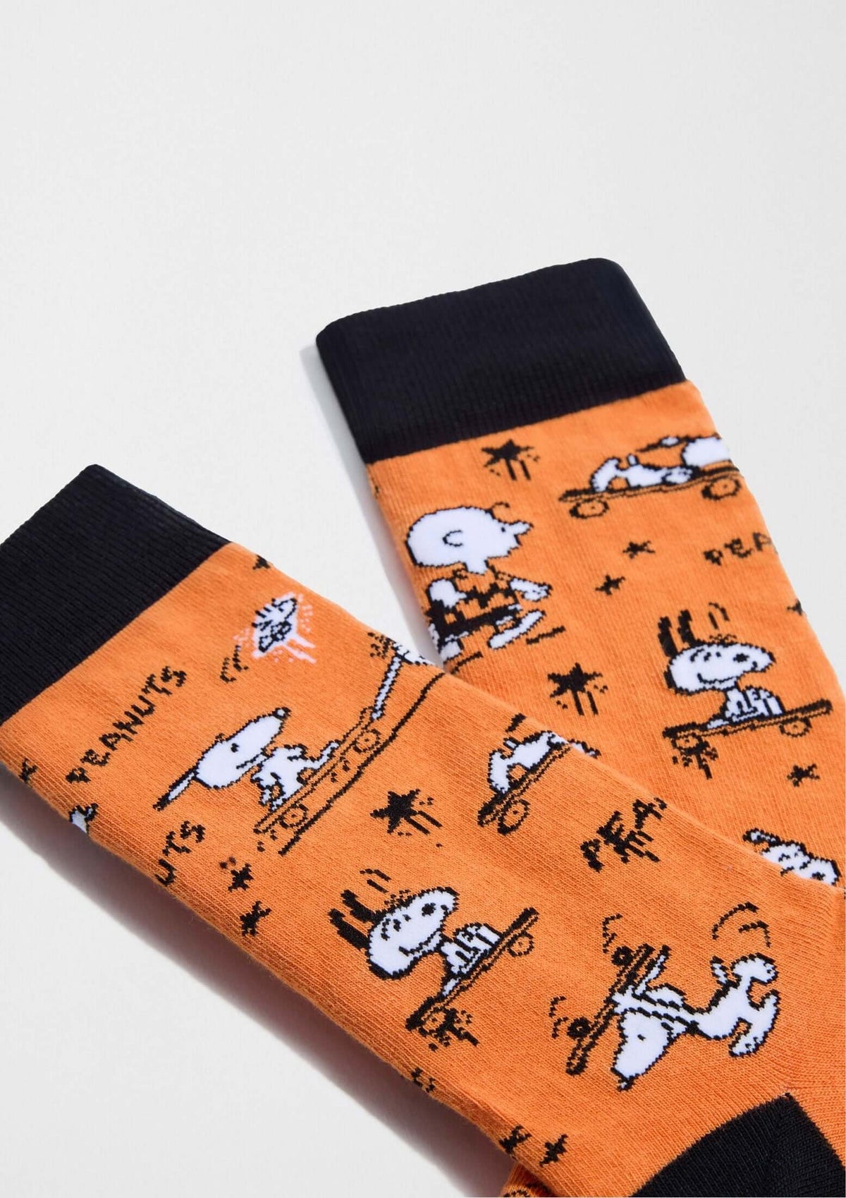 Snoopy Skate Orange Socks