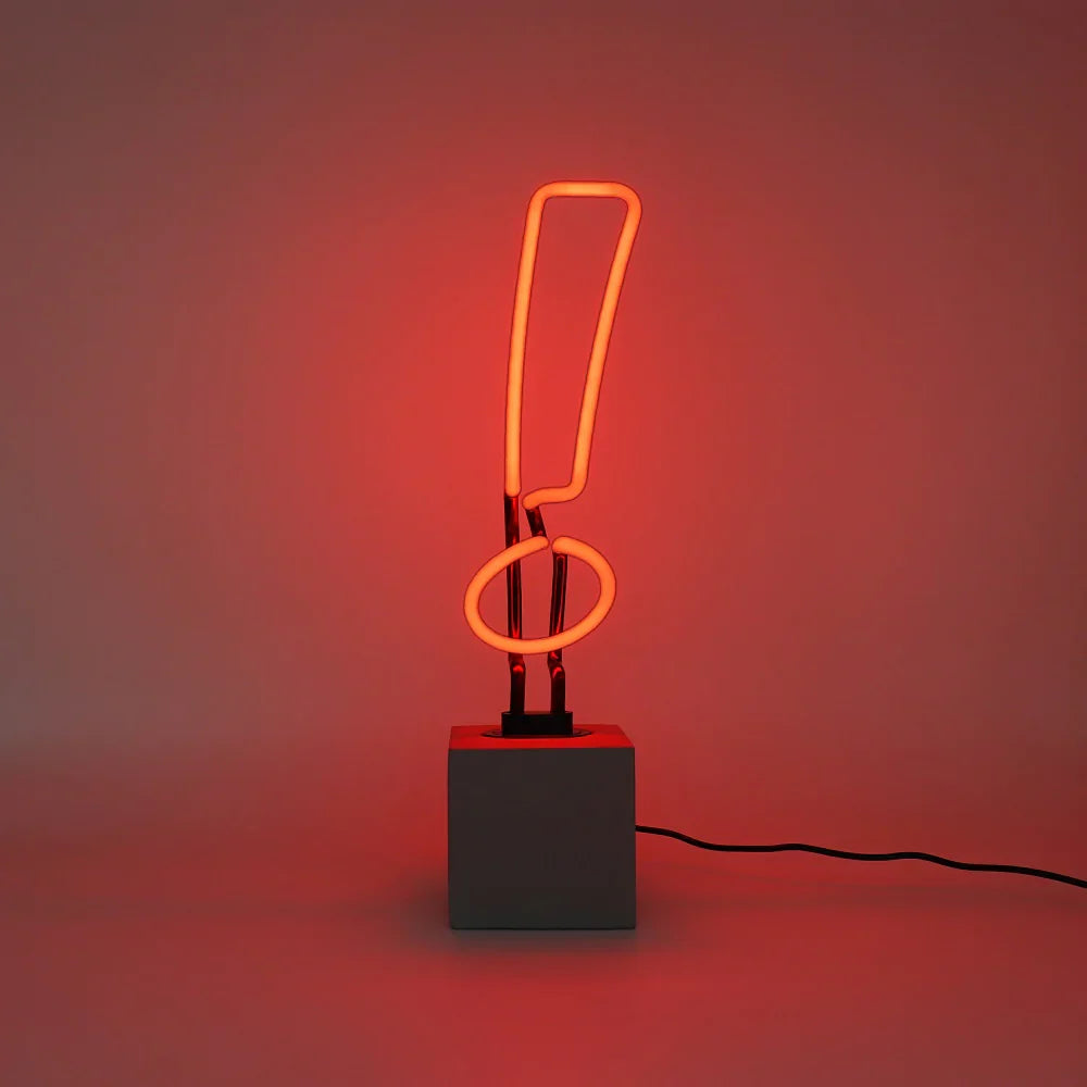 Ausrufezeichen Neonlampe