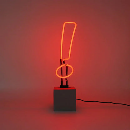 Ausrufezeichen Neonlampe