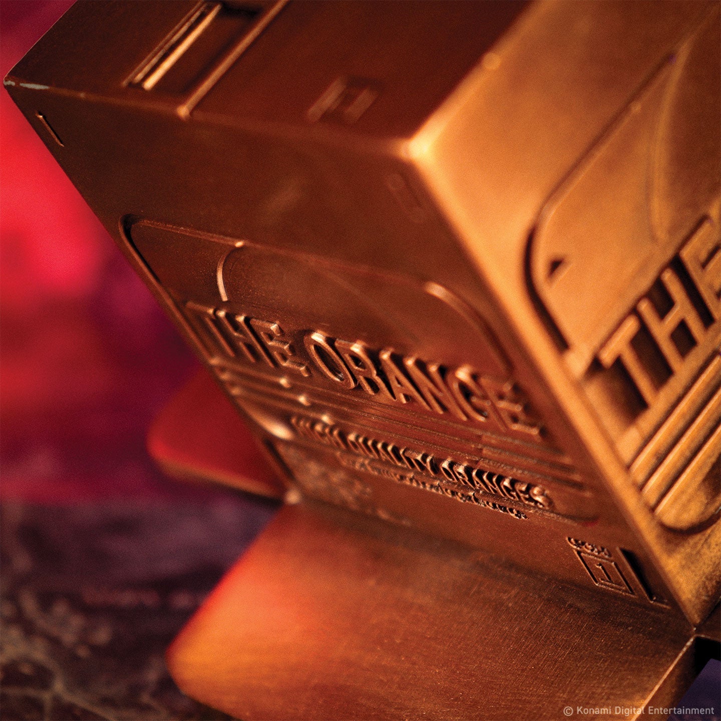Réplique collector Metal Gear Solid - 2 Antique Gold Plated Cardboard Box