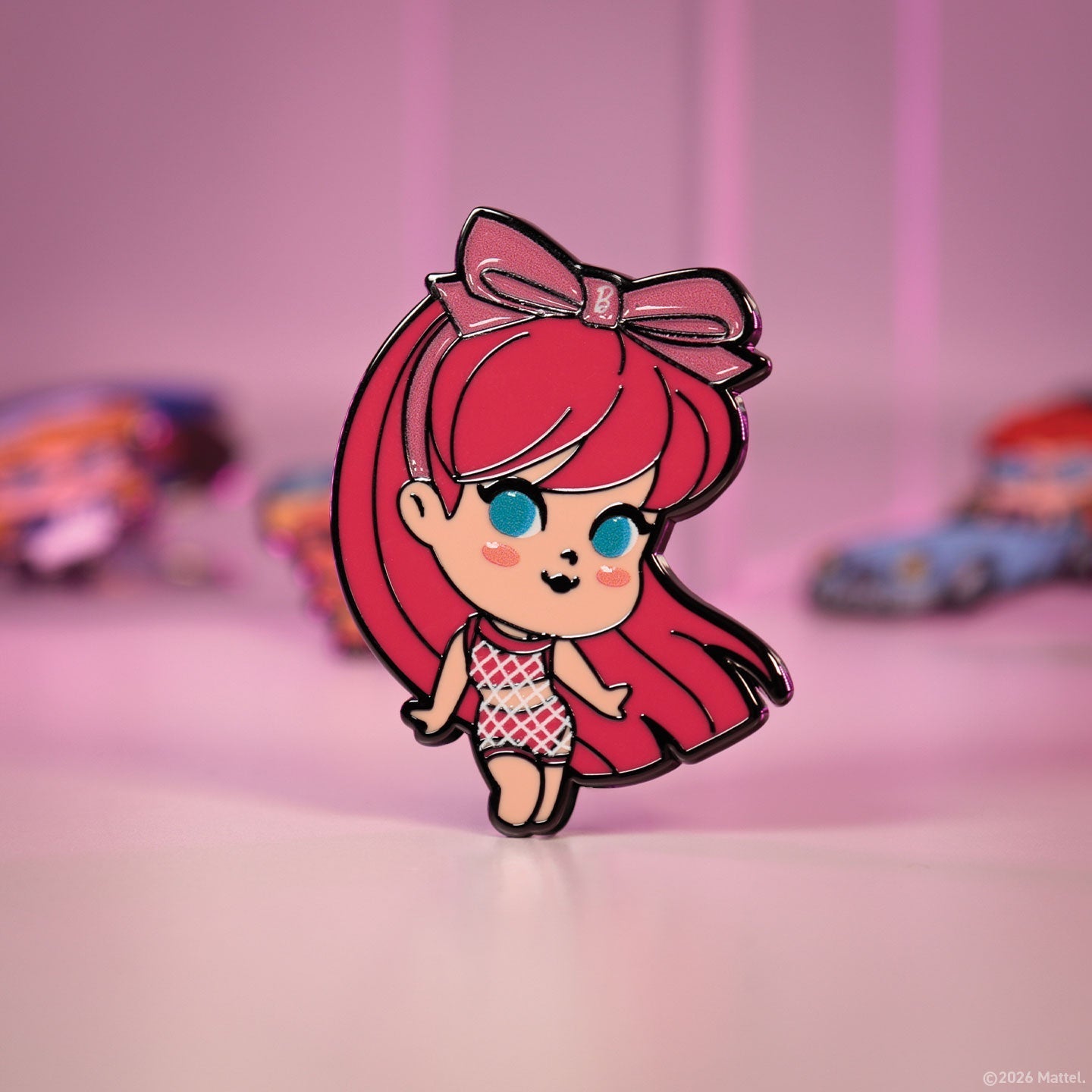 Display de 12 blind boxes Barbie - pin’s mystère - mise en situation 8